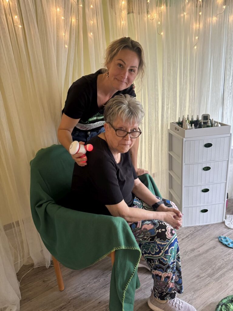 Behandlung in der Glücksdusche